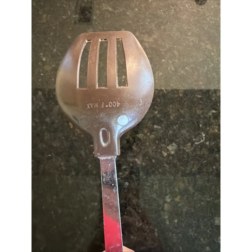 Vintage Ekco Nylon Solid Slotted Cooking Spoon Beige Onion Garlic 12.25